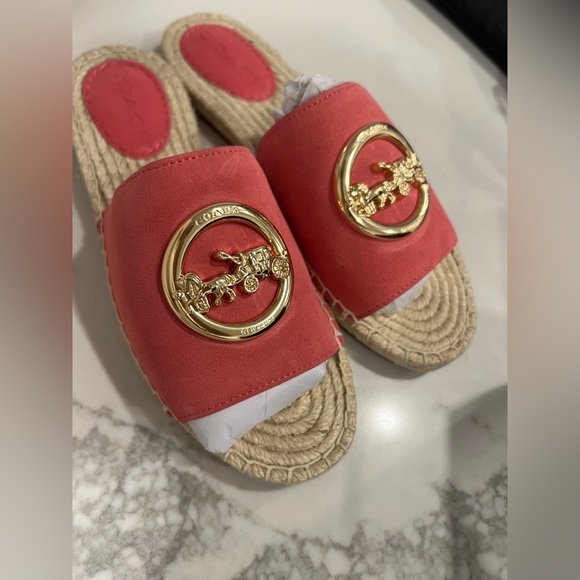 NEW COACH SANDALS - Picture 3 of 5